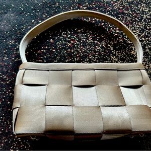 Harveys Original Seatbelt Bag - Champagne color